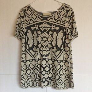 Everleigh Semi Sheer Top Size L